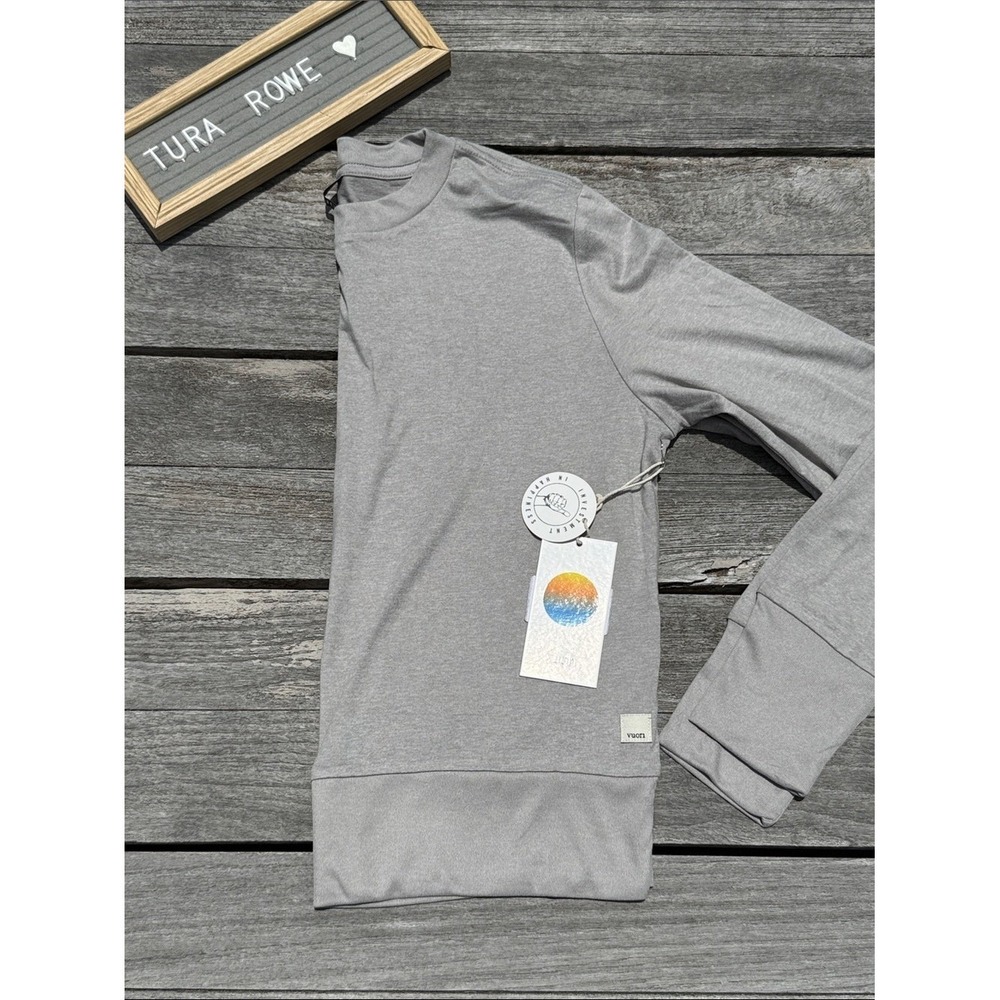 VUORI Daydream Crew Long Sleeve Light Heather Grey Women's Size XS NWT